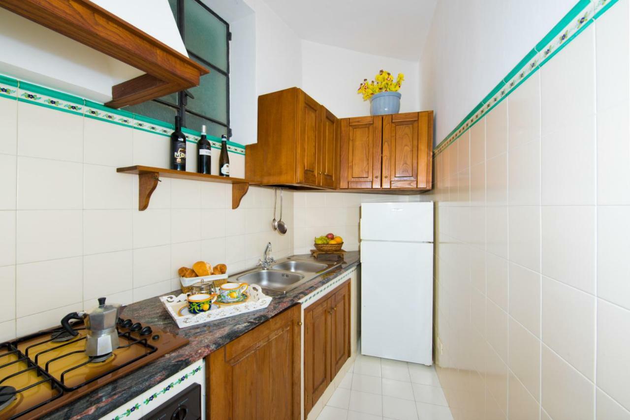 Proprieta Antonio 3 Unita Indipendenti Apartment Positano Exterior photo