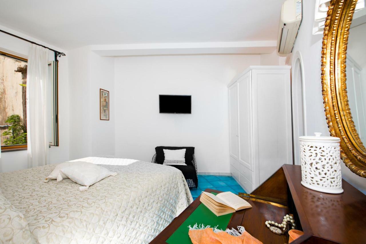 Proprieta Antonio 3 Unita Indipendenti Apartment Positano Exterior photo